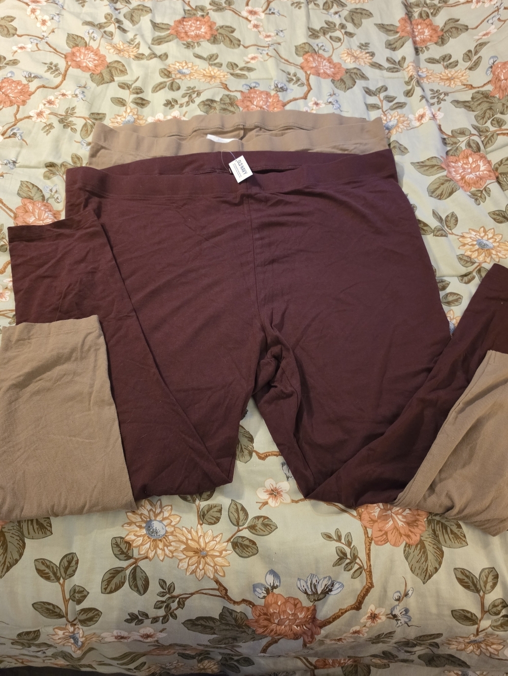 New and Like New Old Navy 3x Leggings